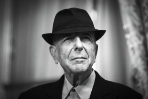 Canadian singer and poet Leonard Cohen i