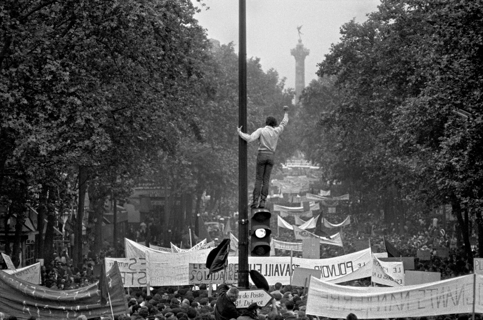 Paris 1968 France protests bruno barbey