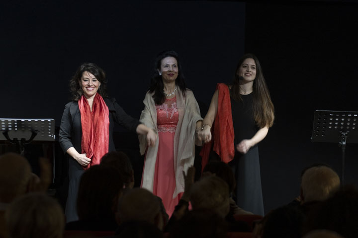 CMCADA NEGRI_16