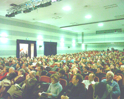 Il pubblico al dialogo CMC- Ares con Giorgio Rumi, Luigi Negri, Cesare Cavalleri, Angela Pellicciari